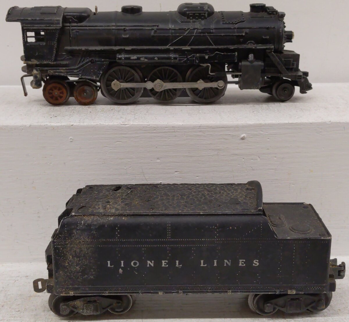 Lionel 2026 Vintage O Lionel Lines 2-6-2 Steam Locomotive w/6466W Tender
