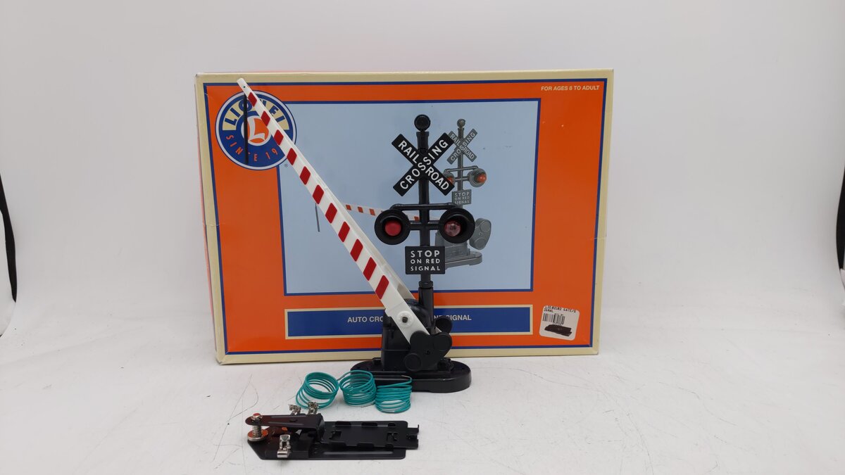 Lionel 6-62162 O Gauge Operating Crossing Gate & Signal EX/Box