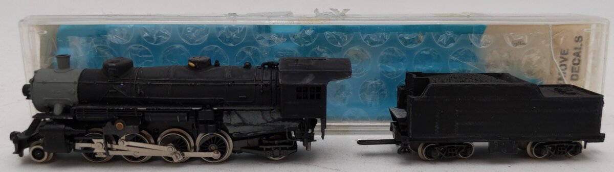 Atlas 2180 N Scale Undecorated 2-8-2 Mikado Steam Locomotive & Tender/Box