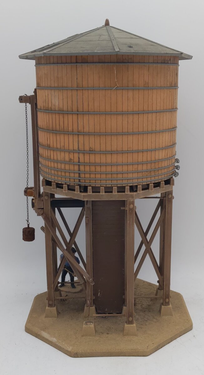 Pola G Scale Water Tower