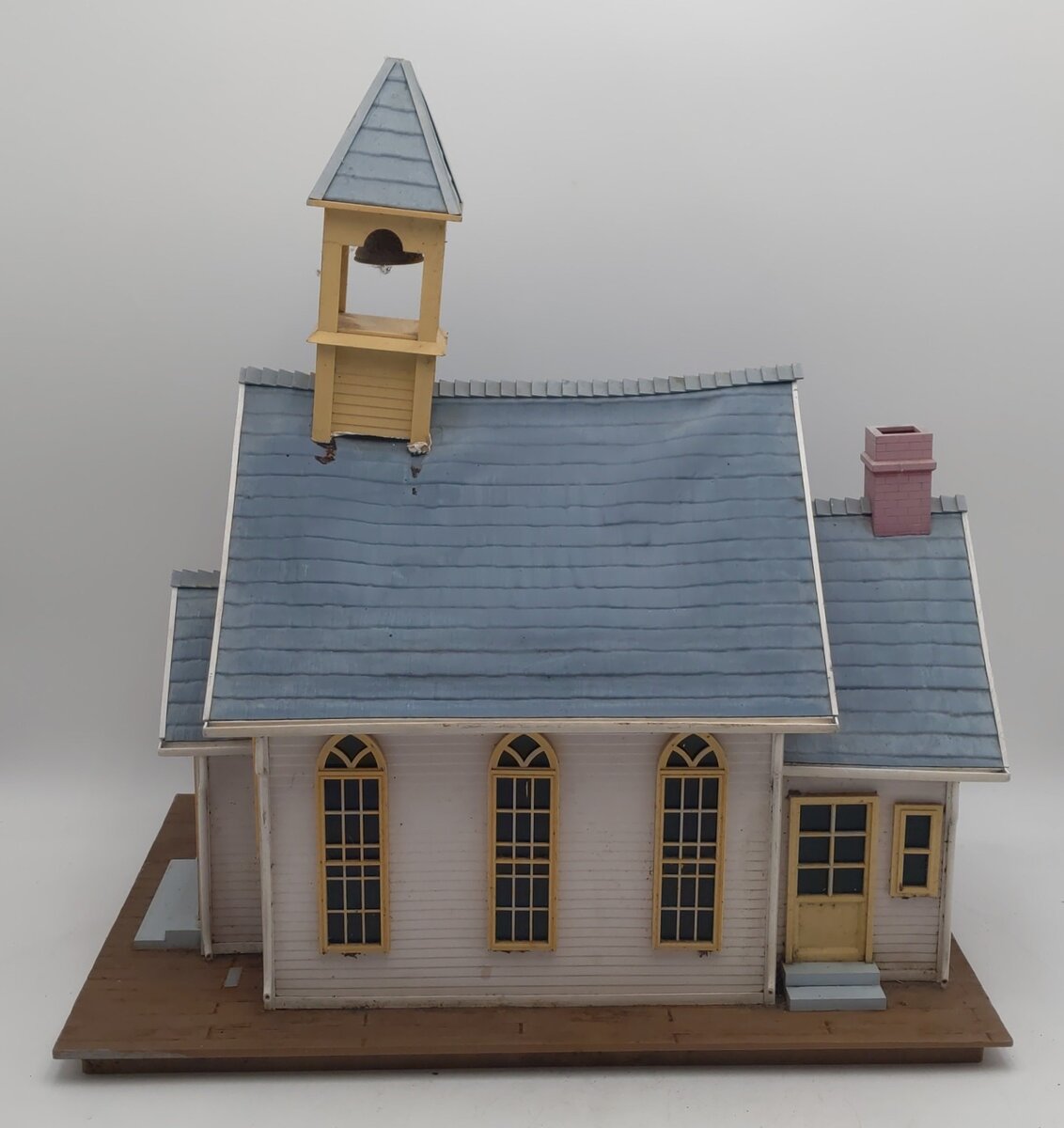 G Scale Plastic Church