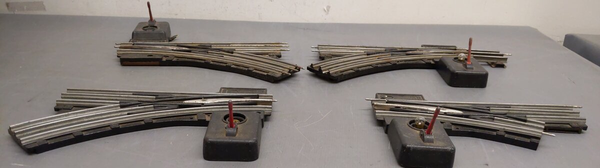 Lionel 042 O Gauge LH/RH Postwar Manual Control Switches [4] VG