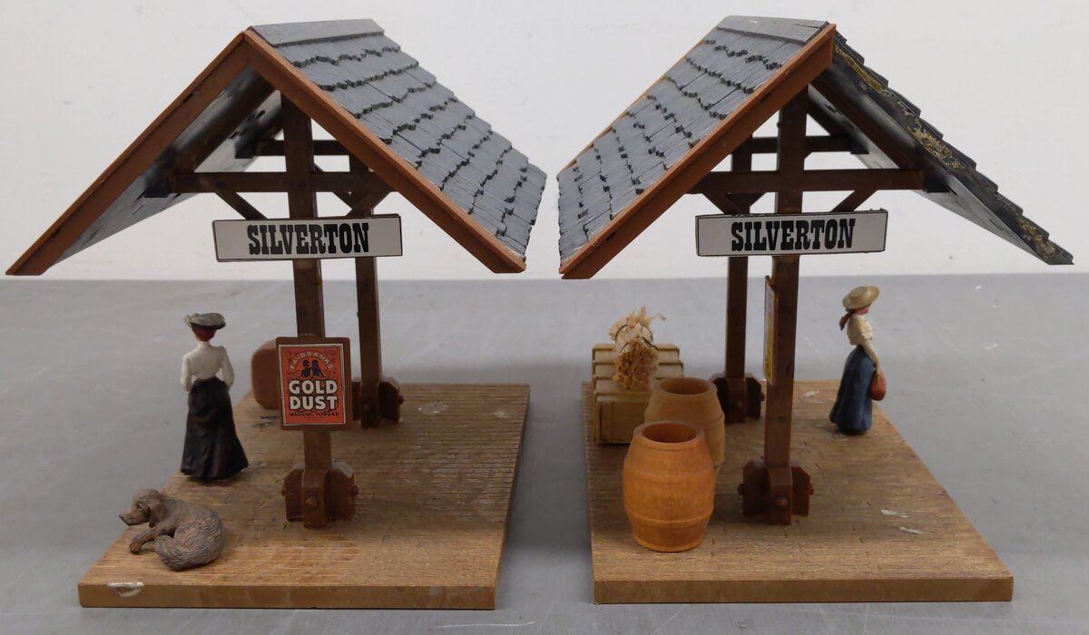 Pola 918 G Scale "Silverton" Covered Platform VG
