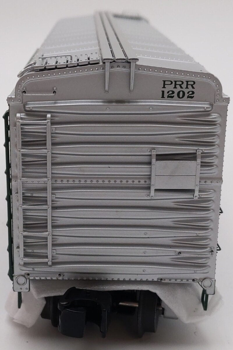 Lionel 6-17752 O Gauge Polar Railroad Round Roof Boxcar #1202 LN/Box