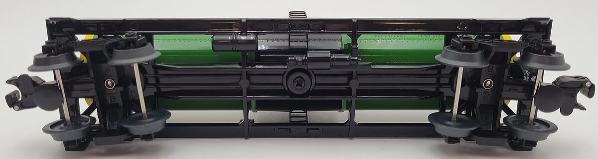 Lionel 6-82253 O Gauge John Deere Single Dome Tank Car LN/Box