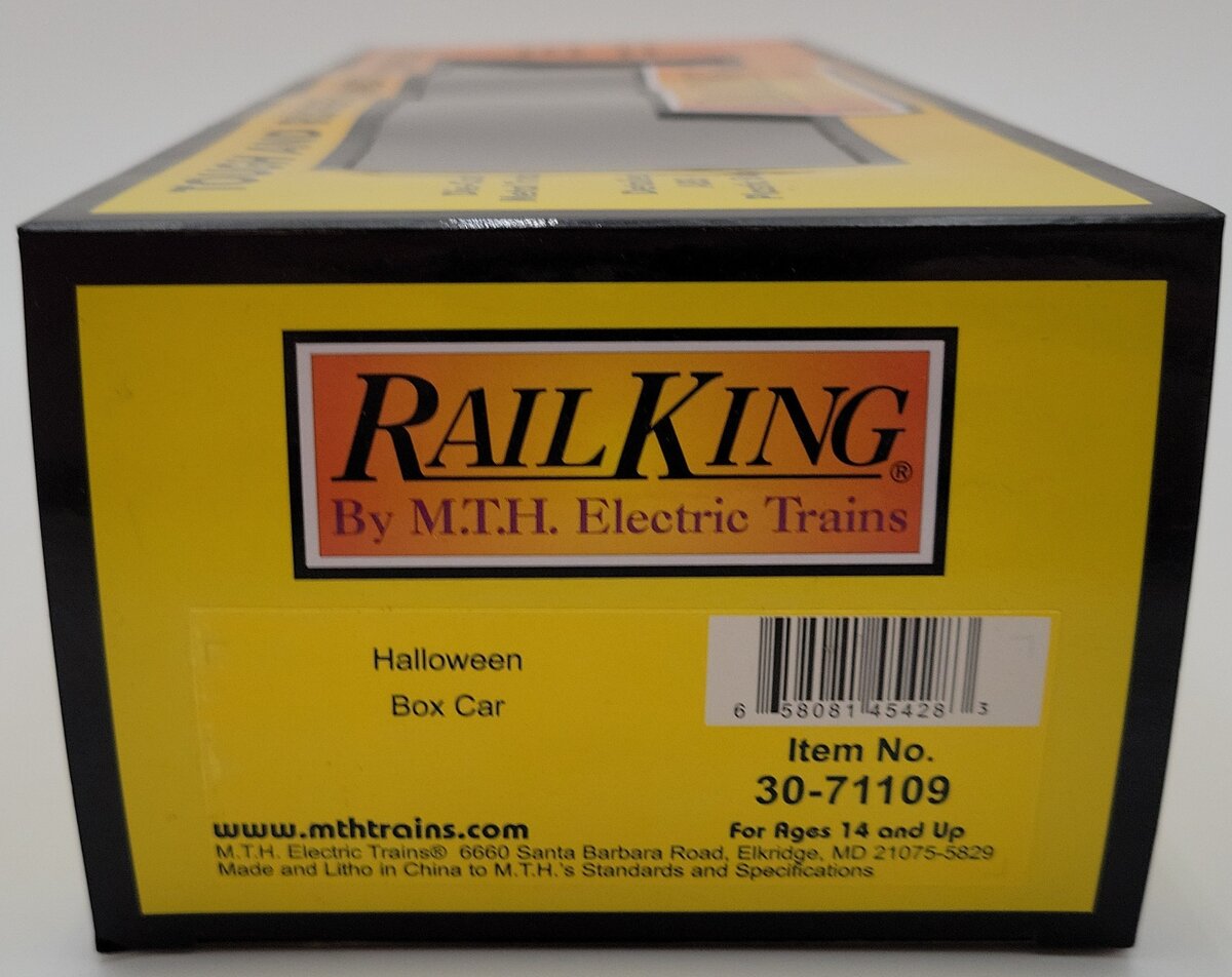 MTH 30-71109 O Gauge Halloween Boxcar