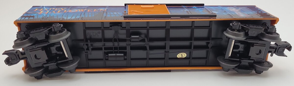 MTH 30-71109 O Gauge Halloween Boxcar