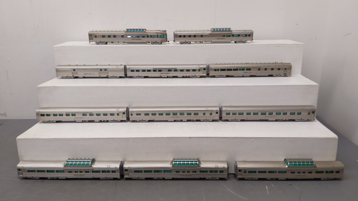 Broadway Limited 700 HO California Zephyr 11-Car Mixed Passenger Set LN/Box