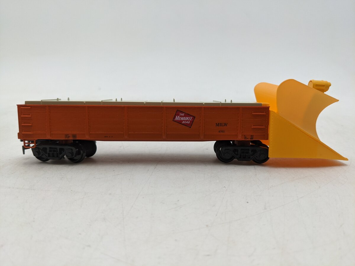 IHC M2902 HO Chicago Milwaukee St Paul & Pacific Snow Plow #4701 LN/Box