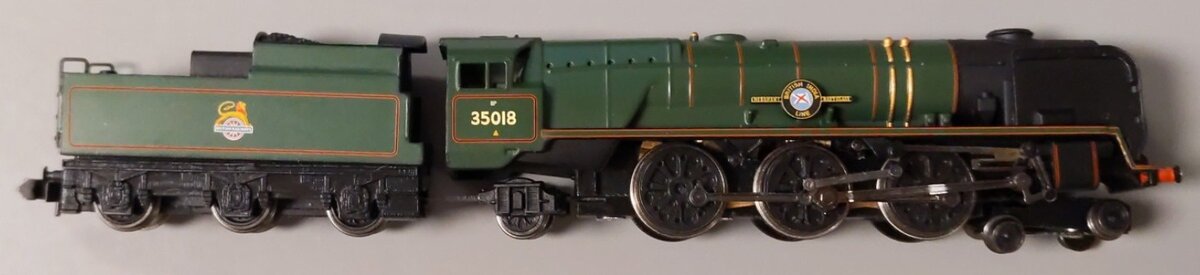 Graham Farish 372-300 N British Railway India Line 4-6-2 Steam Locomotive #35018 LN/Box