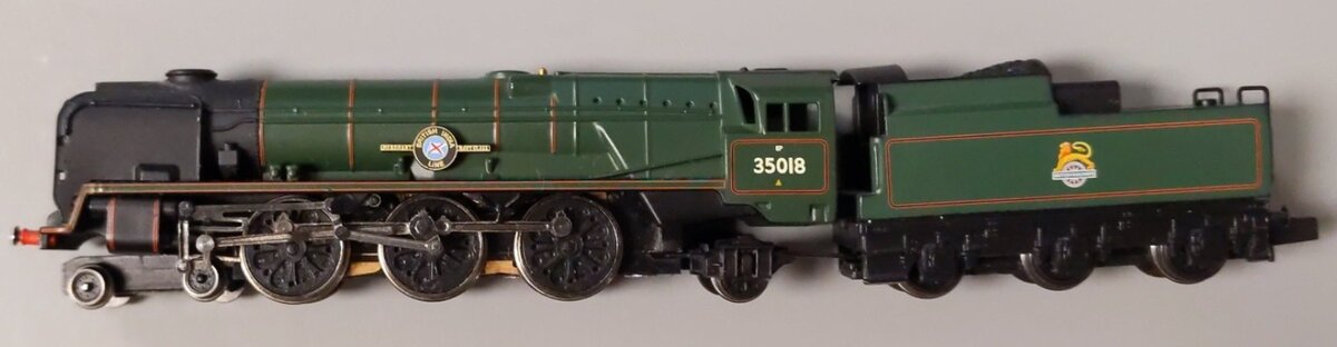 Graham Farish 372-300 N British Railway India Line 4-6-2 Steam Locomotive #35018 LN/Box
