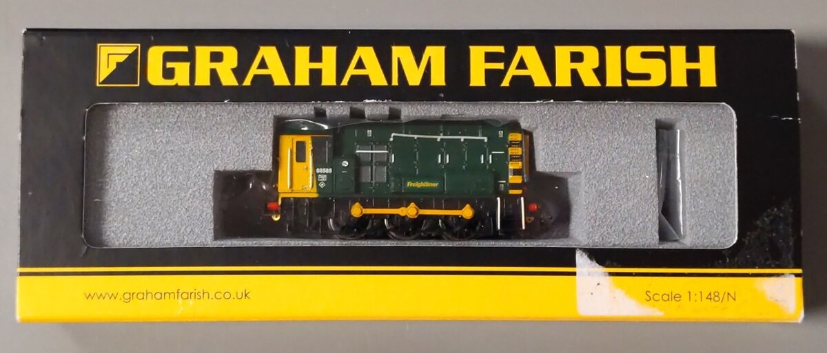 Graham Farish 371-018 N BR Freightliner Class 08 Diesel Shunter Locomotive#08585 EX/Box
