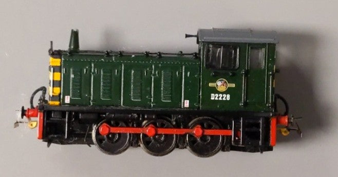 Graham Farish 371-050B N Scale British Railway Class 04 Diesel Locomotive #D2228 VG/Box