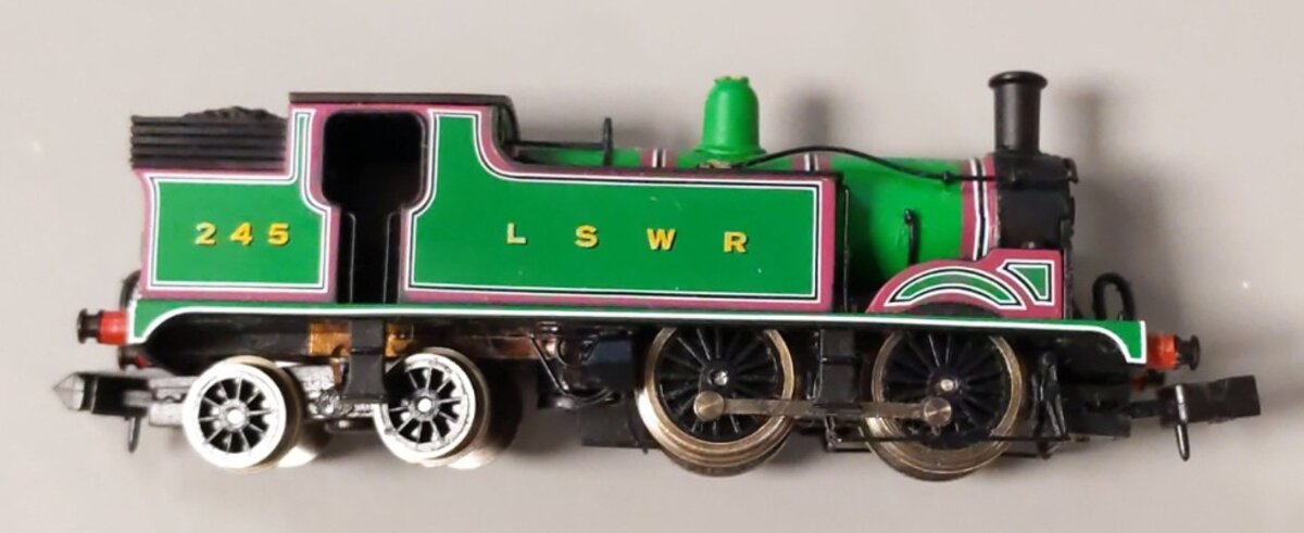 Dapol ND-057 N London & South Western Railway 0-4-4 Tank Steam Locomotive #245 LN/Box