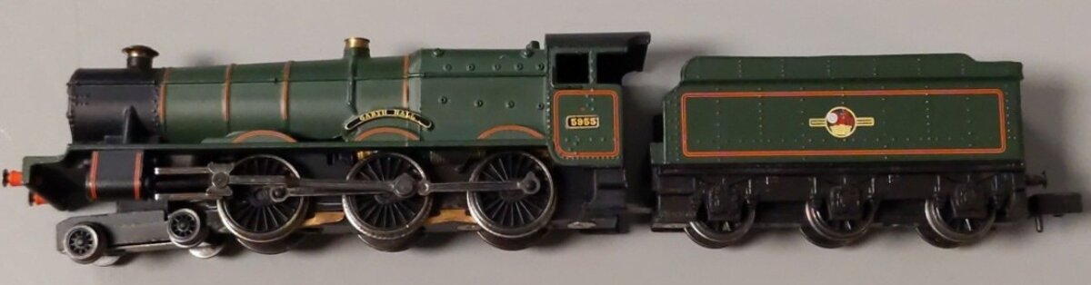 Graham Farish 372-000 N British Railway 49XX Garth Hall 4-6-0 Steam Loco #5955 LN/Box