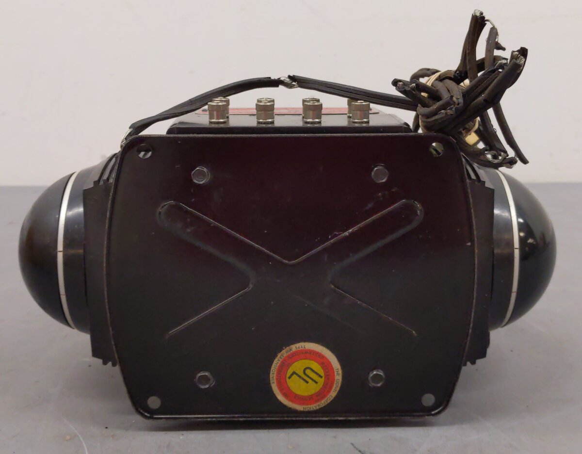 Lionel VW 150 Watt Vintage O 4 Train Transformer VG/Box