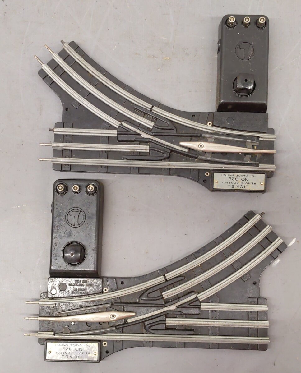 Lionel O22 Vintage O Left-Hand & Right-Hand Remote Control Switches (Pair of 2) VG/Box