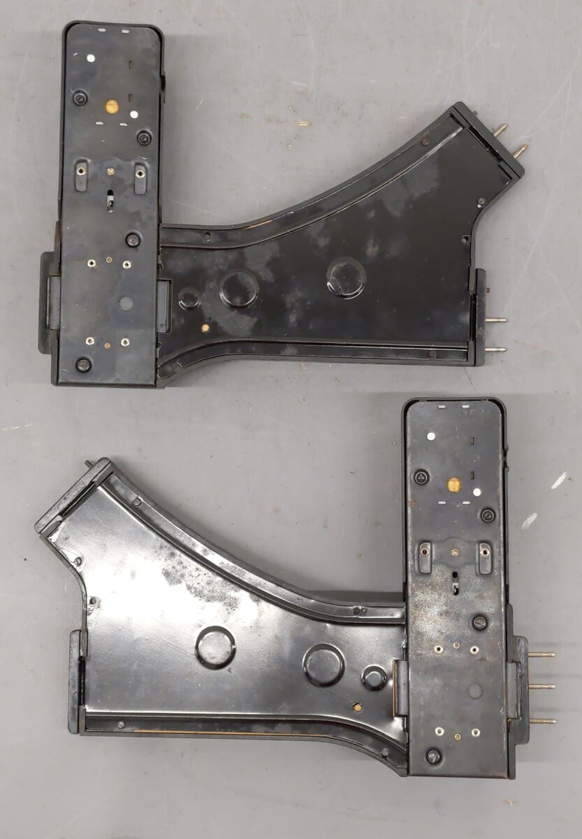 Lionel O22 Vintage O Left-Hand & Right-Hand Remote Control Switches (Pair of 2) VG/Box