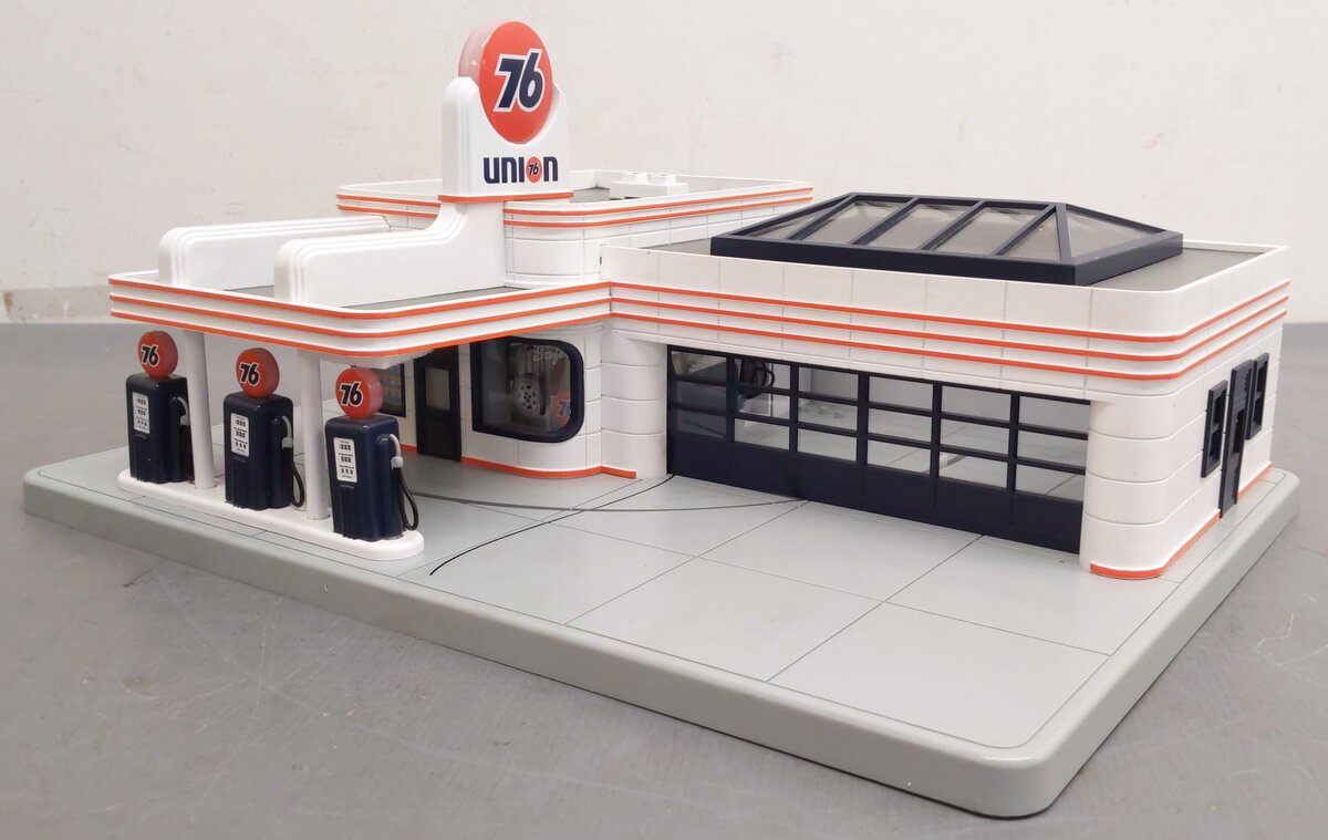 MTH 30-9109 O Gauge Union 76 Operating Gas Station EX/Box