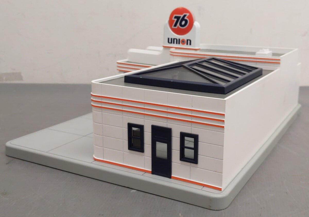 MTH 30-9109 O Gauge Union 76 Operating Gas Station EX/Box