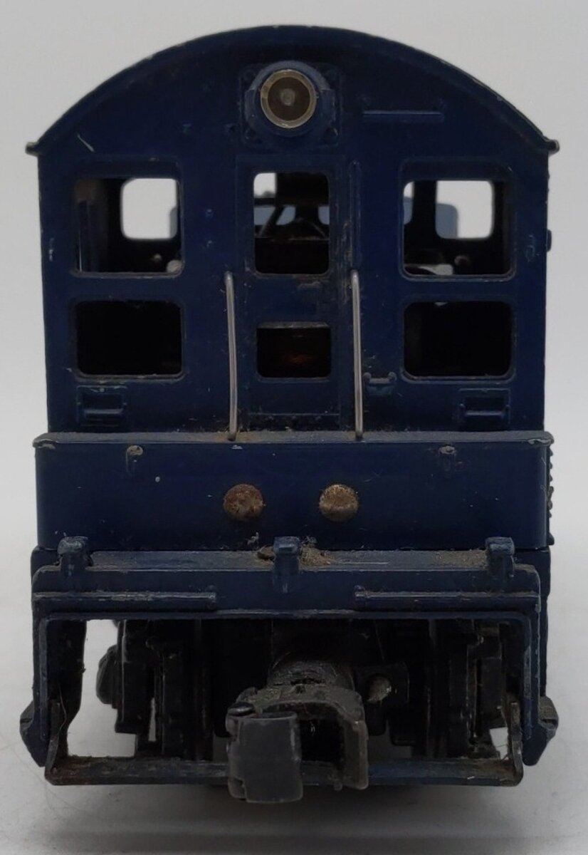 Lionel 624 Vintage O Chesapeake & Ohio NW-2 Powered Diesel Locomotive
