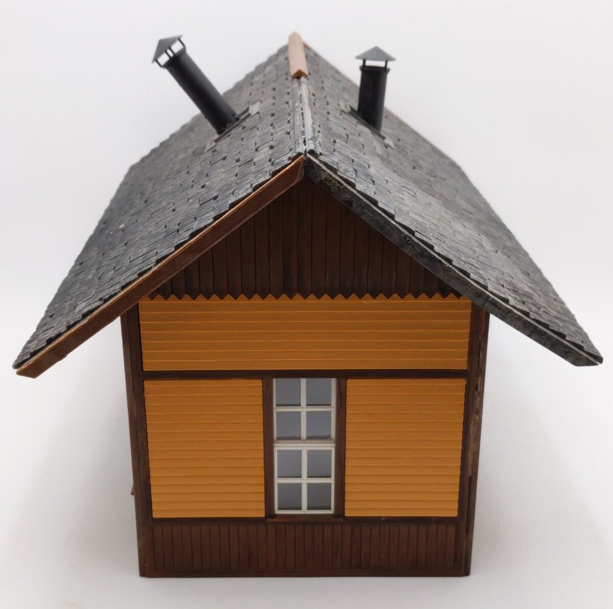 Pola G1815 G Scale Silverton Engine Shed Building Kit (Assembled) VG
