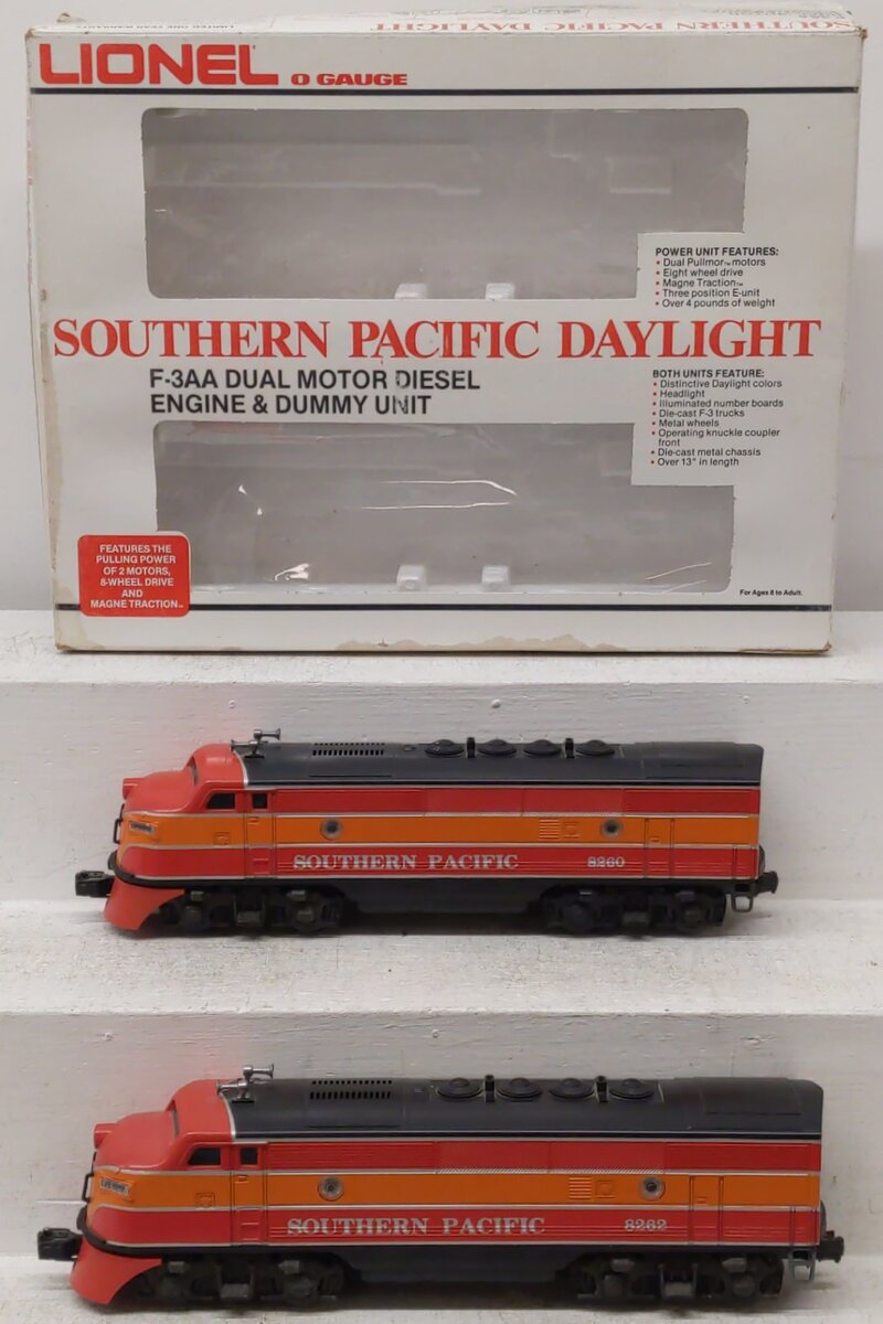 Lionel 6-8260 O Gauge Southern Pacific F3 AA Diesel Locomotive Set #8260/8262 EX/Box