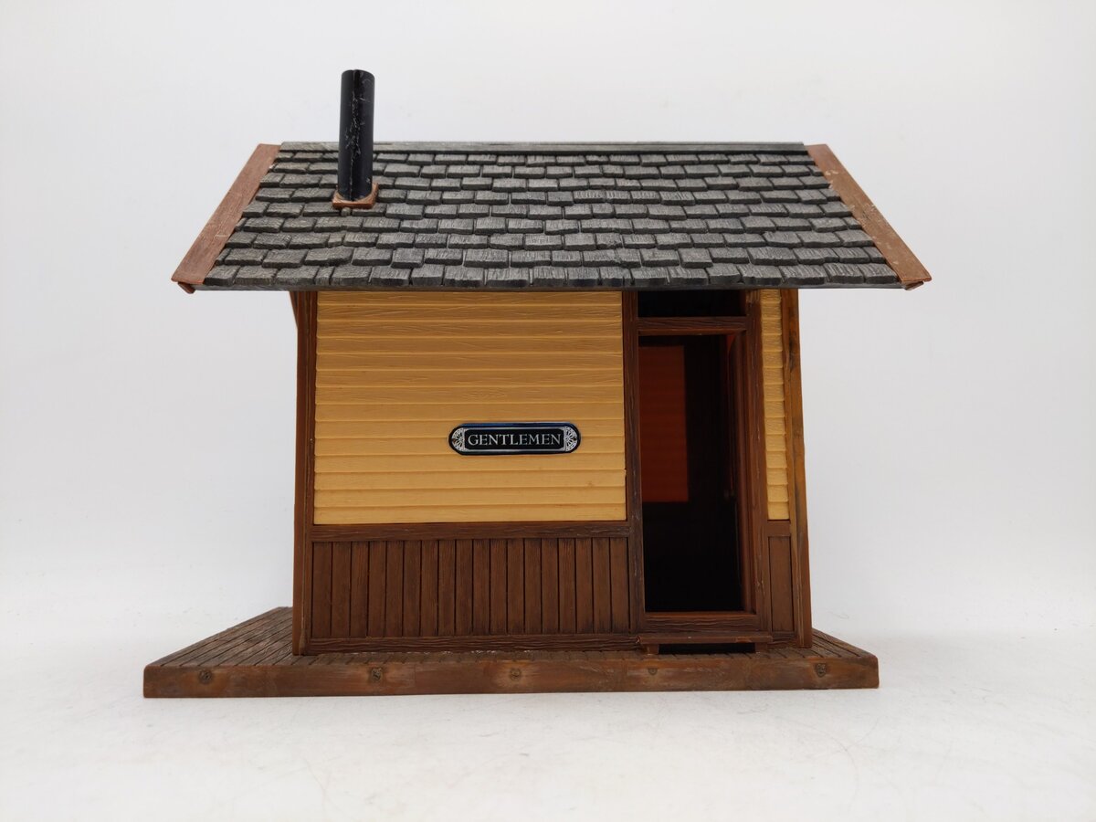 Pola 330885 G Silverton Restroom Shed Building Kit EX