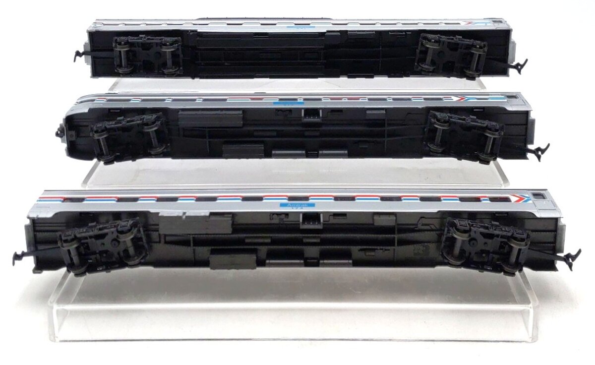 Rivarossi HO Scale Assorted Amtrak Passenger Cars [3] EX
