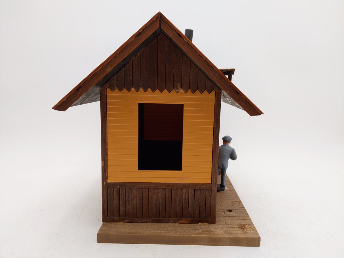 Pola G Scale Building - Custom VG