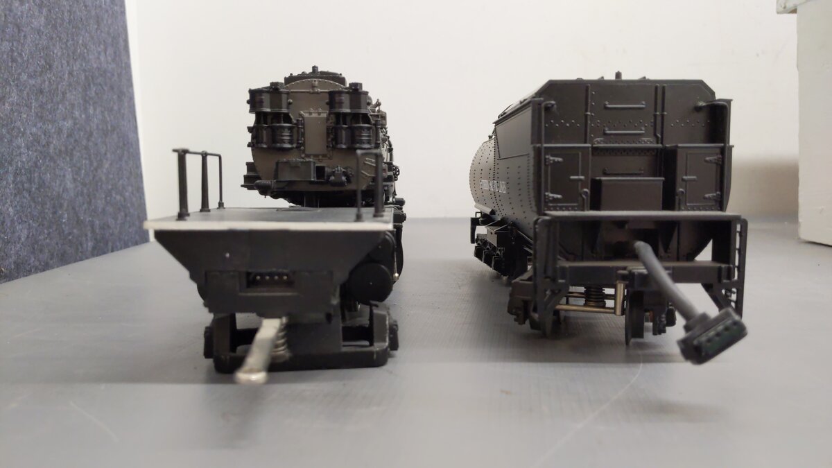 MTH 20-3125-1 O Southern Pacific AC-6 Cab-Forward Steam Engine & Tender w/PS1 EX/Box