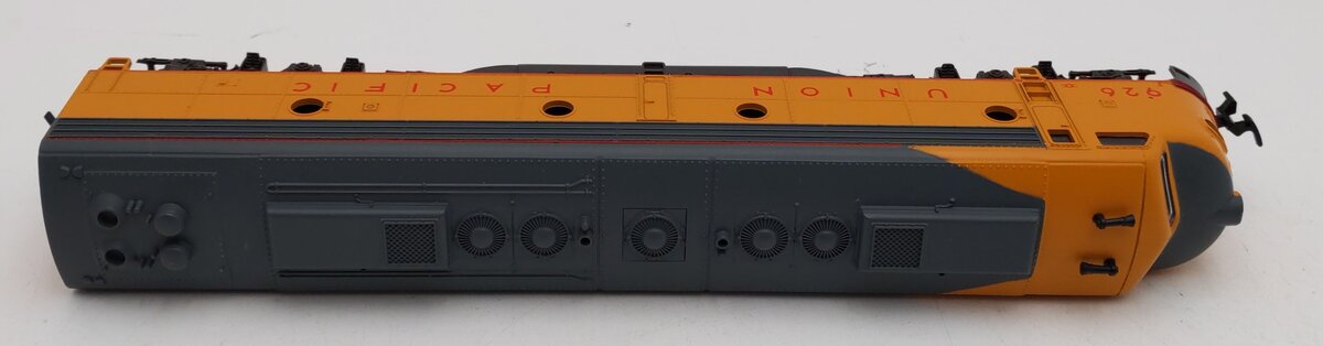 IHC 1932 HO Scale Union Pacific Dummy Diesel Locomotive #926 EX/Box
