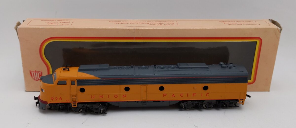 IHC 1932 HO Scale Union Pacific Dummy Diesel Locomotive #926 EX/Box