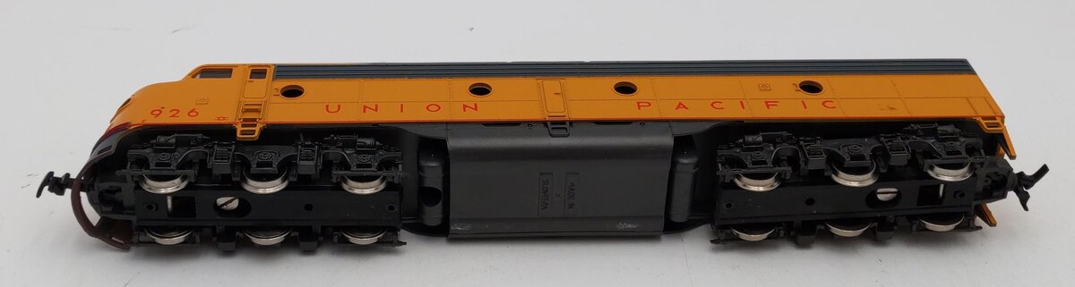 IHC 1932 HO Scale Union Pacific Dummy Diesel Locomotive #926 EX/Box