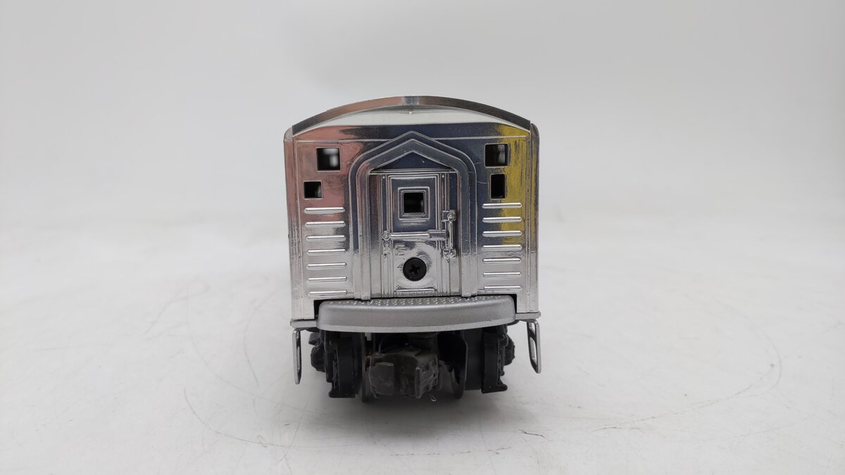 Lionel 6-8062 O Burlington F-3 B-Unit Chrome Non-Powered Diesel Locomotive #8062 EX