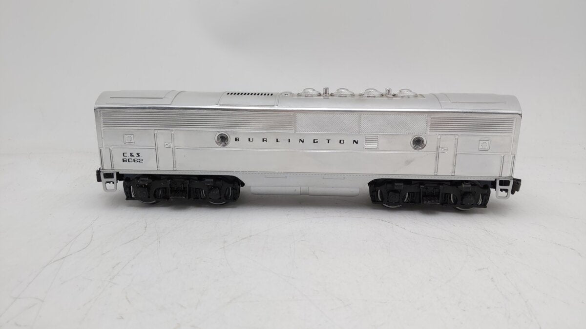 Lionel 6-8062 O Burlington F-3 B-Unit Chrome Non-Powered Diesel Locomotive #8062 EX