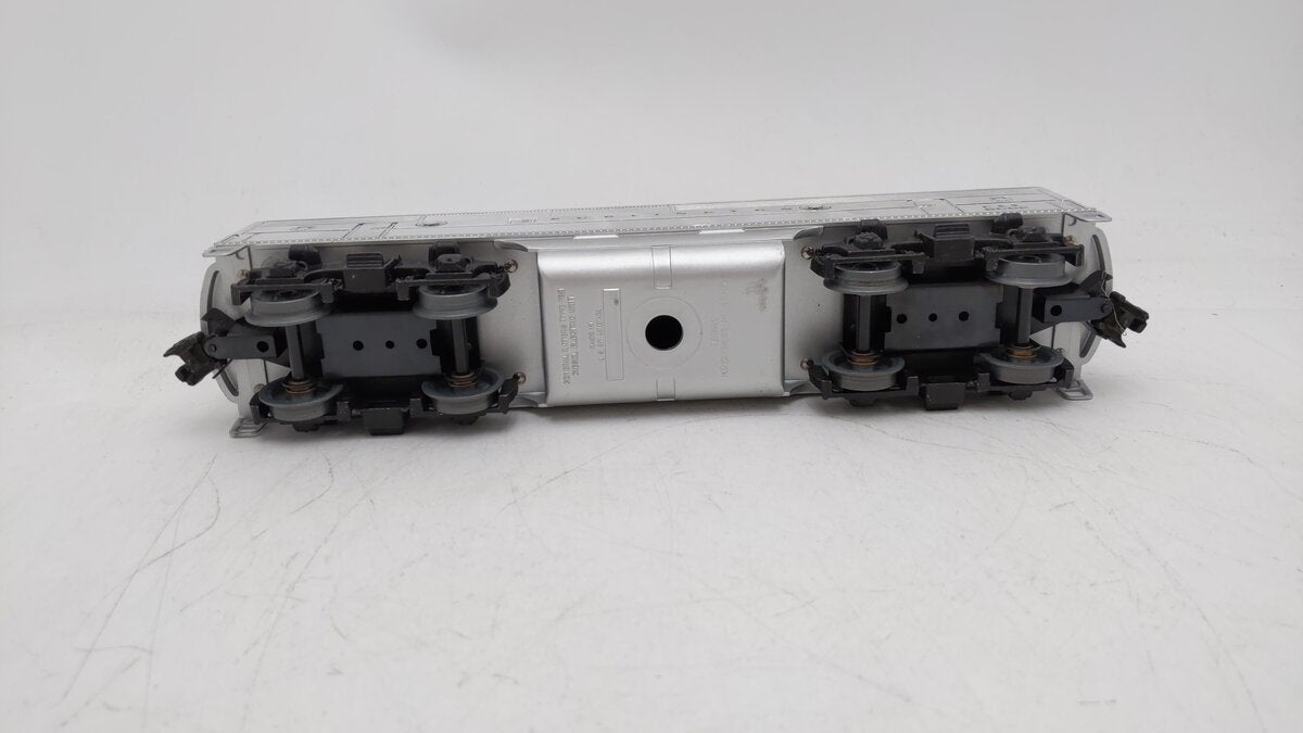 Lionel 6-8062 O Burlington F-3 B-Unit Chrome Non-Powered Diesel Locomotive #8062 EX