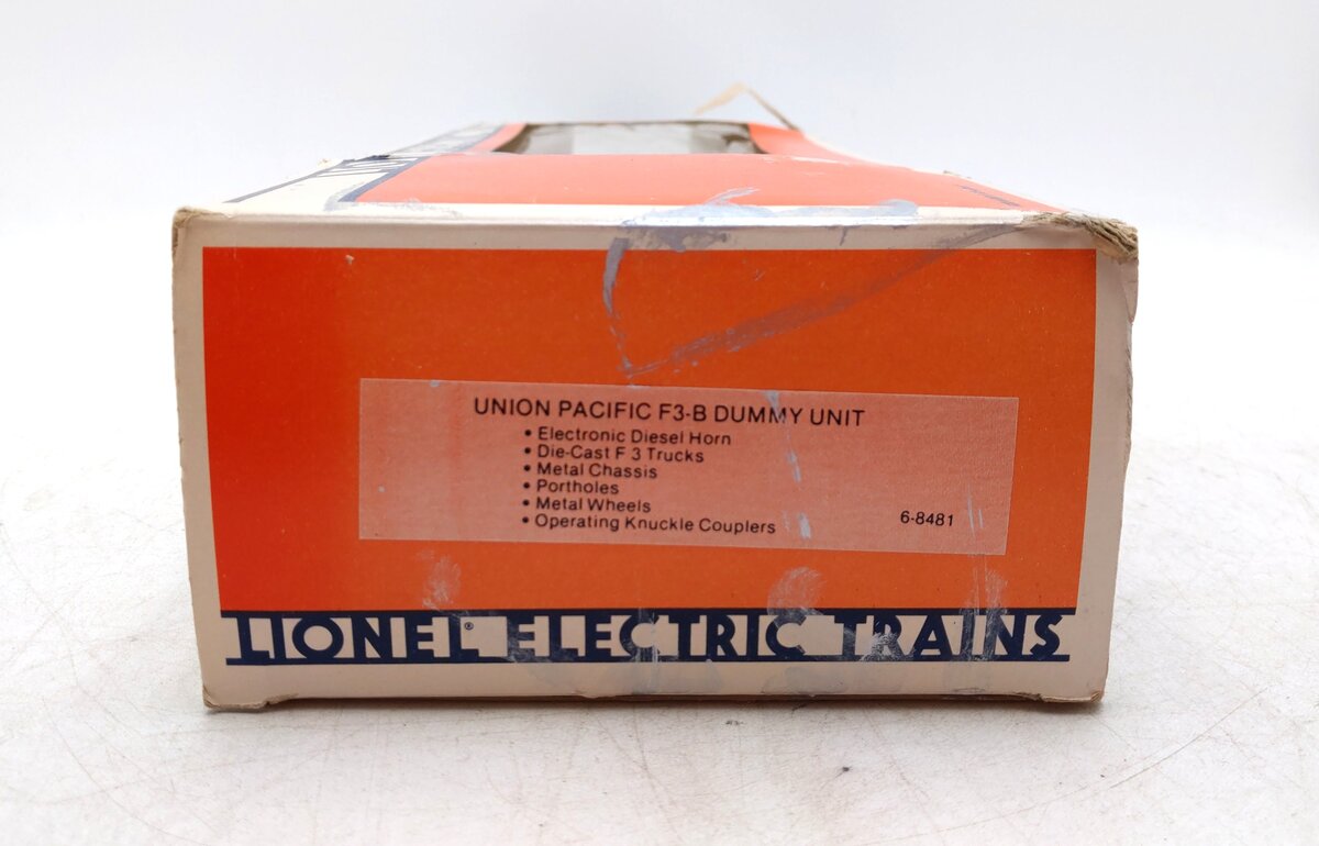 Lionel 6-8481 O Gauge Union Pacific F3 B-Unit Non-Powered Diesel Locomotive EX/Box