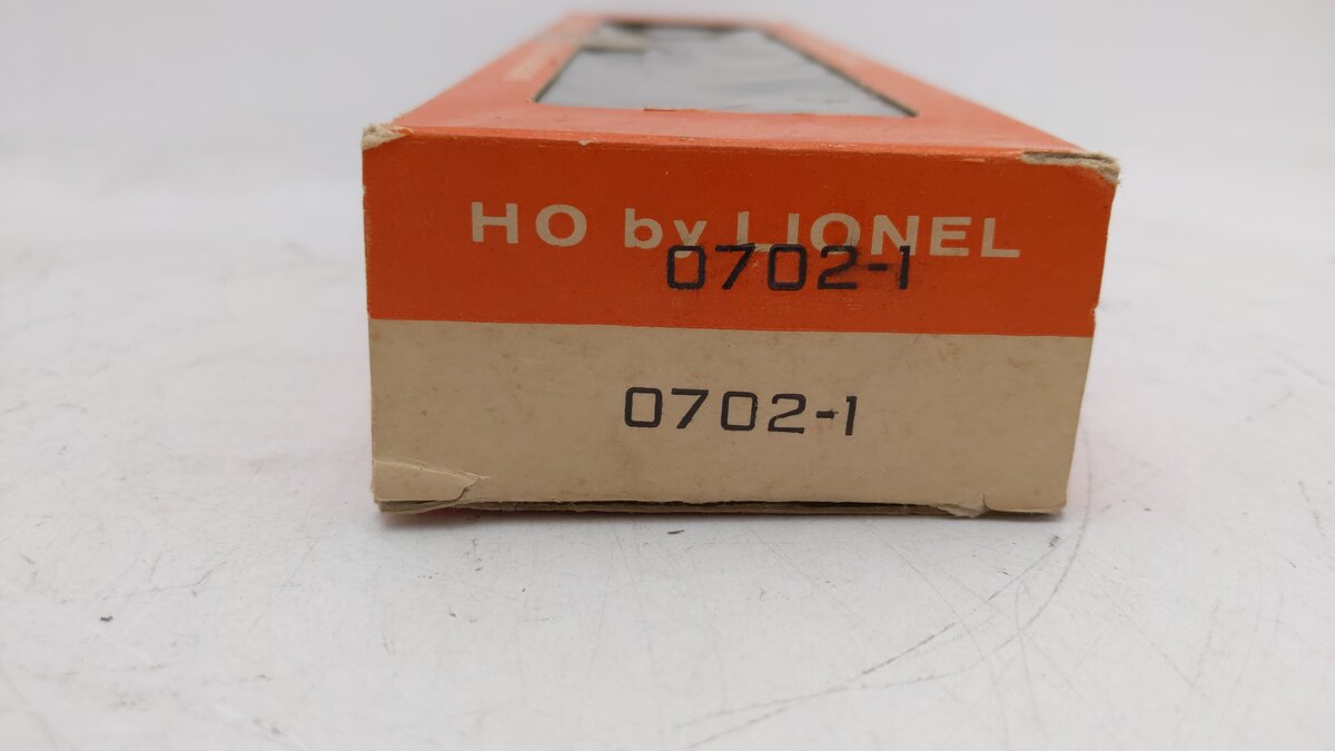 Lionel 0702 #500 HO New Haven Vista Dome Car - Non-Illuminated EX/Box