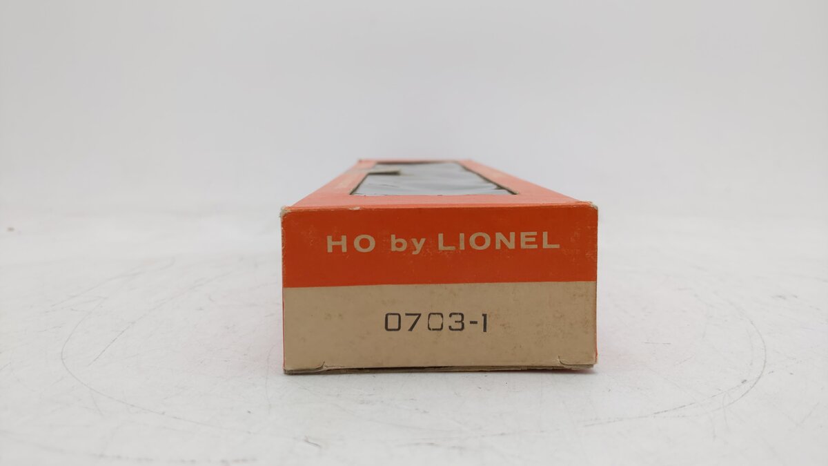 Lionel 0703 HO New Haven Observation Car - Non-Illuminated EX/Box