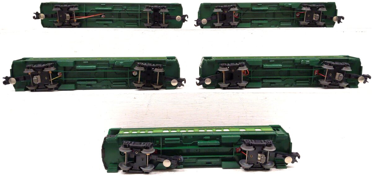 Lionel 6-9530-34 O Gauge Southern Crescent Passenger 5-Car Set EX/Box