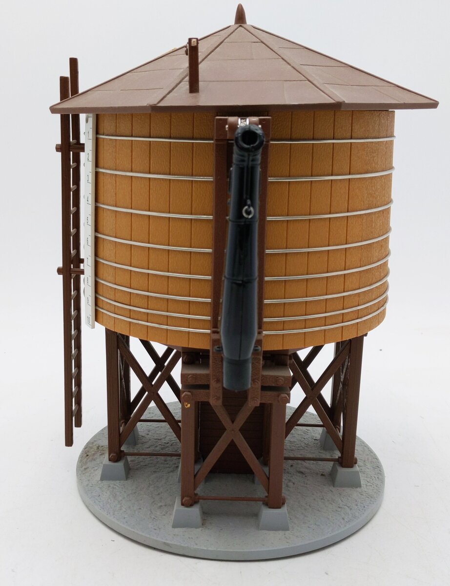 MTH 30-11028 O Operating Wood Water Tower LN/Box