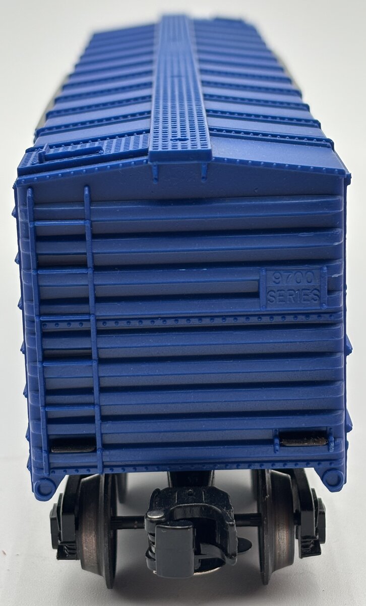 Lionel 6-9748 O Gauge CP Rail Blue Boxcar #9748 EX/Box
