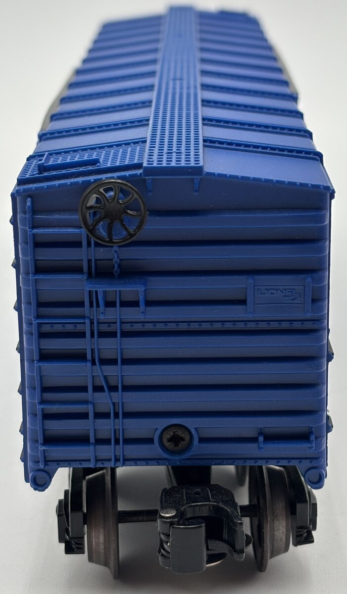 Lionel 6-9748 O Gauge CP Rail Blue Boxcar #9748 EX/Box