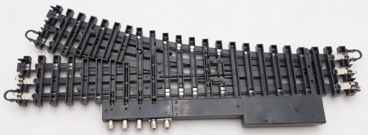 K-Line K-0775 O SuperSnap 72" Left Hand Remote Control Switch Turnout VG/Box
