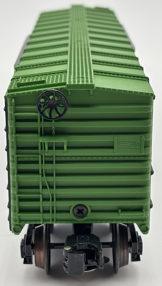 Lionel 6-9713 O Gauge Canadian Pacific Green Boxcar EX/Box