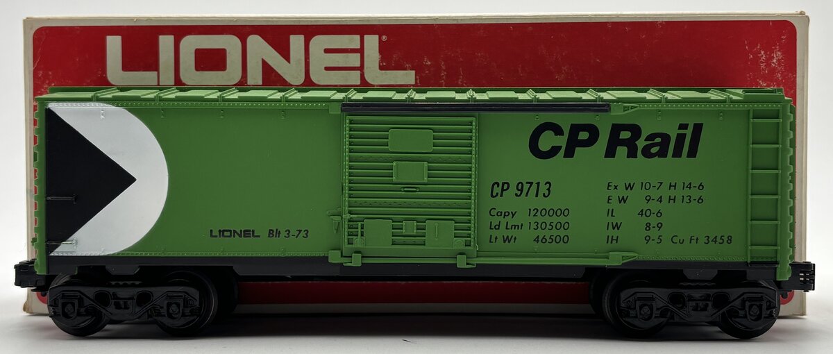 Lionel 6-9713 O Gauge Canadian Pacific Green Boxcar EX/Box