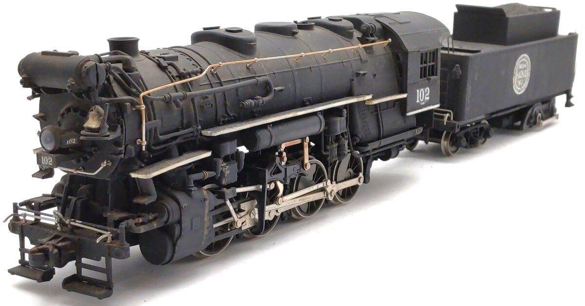 Rivarossi 102 O Scale Steam Locomotive and Tender #102 (2 Rail)