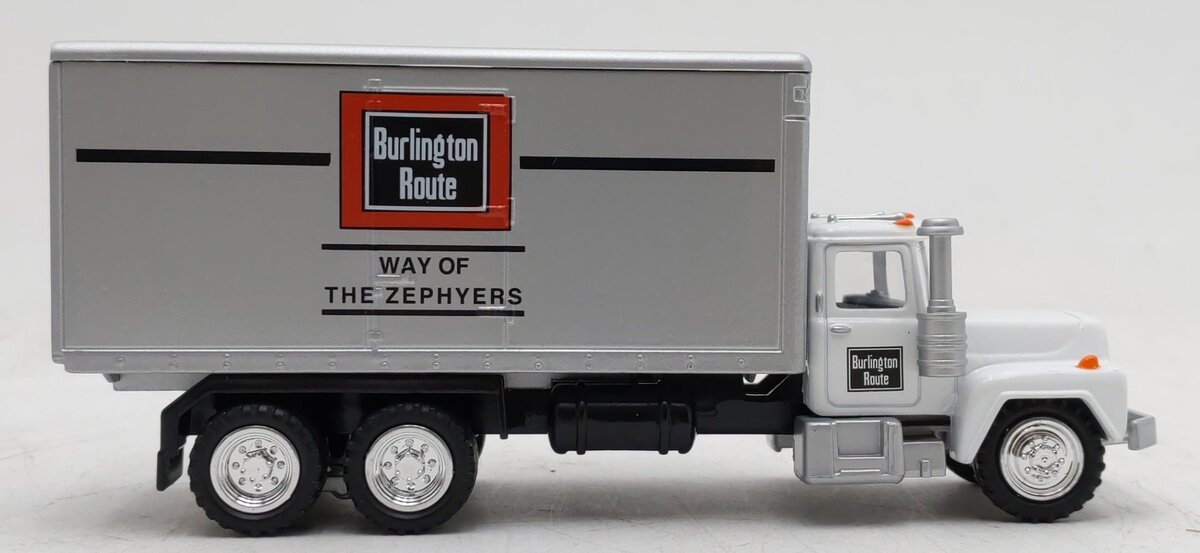 K-Line K872-111 CB&Q Panel Truck EX/Box