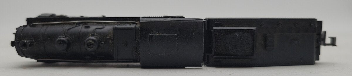 Minitrix 2916 N Scale AT&SF Steam Locomotive & Tender EX